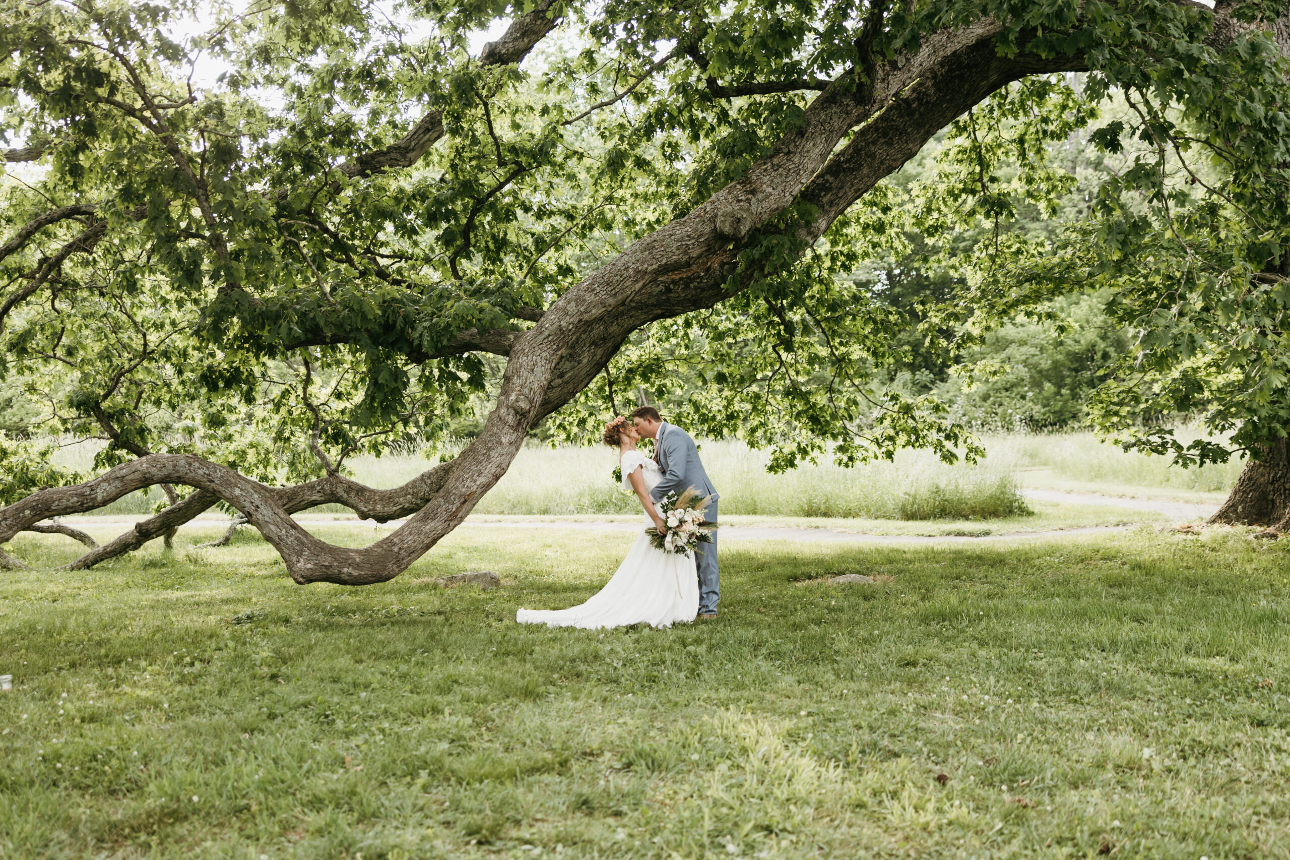 beautiful outdoor wedding in Chester county PA